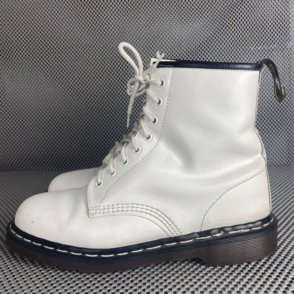 Dr Martens Combat Boots Mens 8 White Leather Lace Up Ankle Boots Made In England - Picture 2 of 14